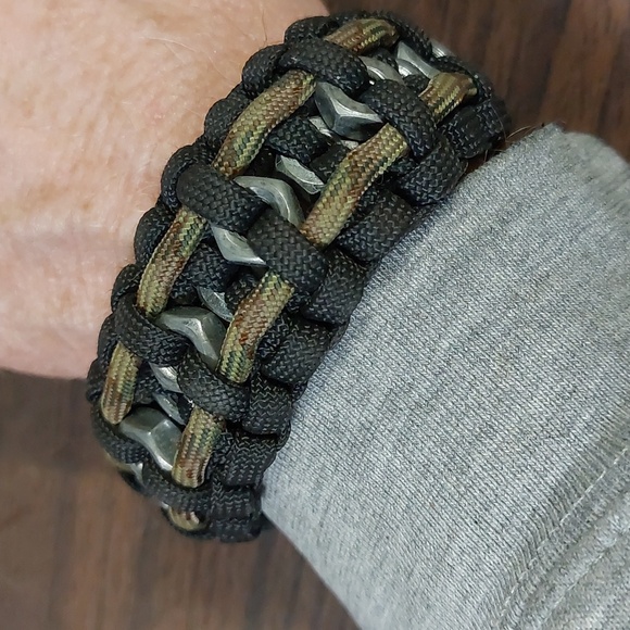 Paracord handmade bracelet. - Picture 7 of 8